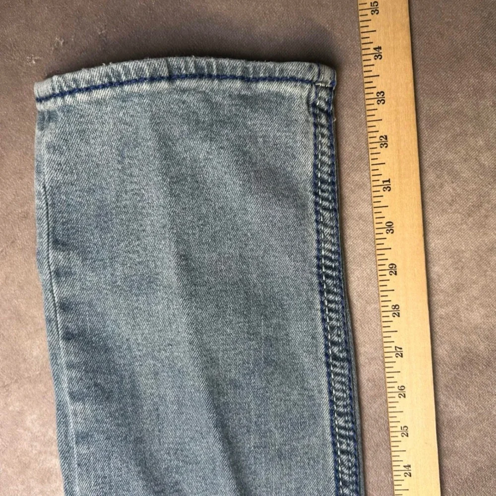 True Religion Rocco Relaxed Skinny Jeans Mens 38x34 Light Wash Blue Thick Stitch